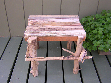 05 2007 Stool 4